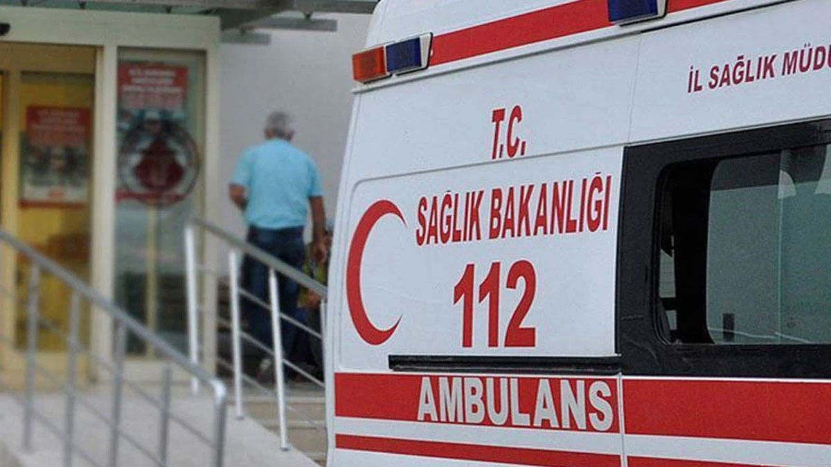 İstanbul'da depremlerde yaralanan 28 kişinin tedavisi sürüyor