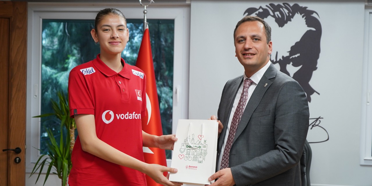 Bornova'nın gururu Hasret Tuncer, Milli Takım yolunda