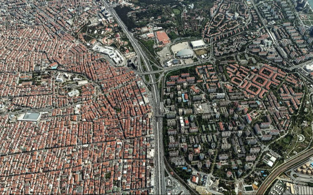 Deprem sonrası gündem olan fotoğraf! Aynı bölge farklı yerleşim