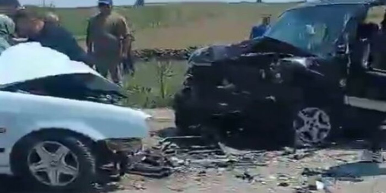 Eskişehir’de kavşakta feci kaza: 1 ölü, 1 yaralı