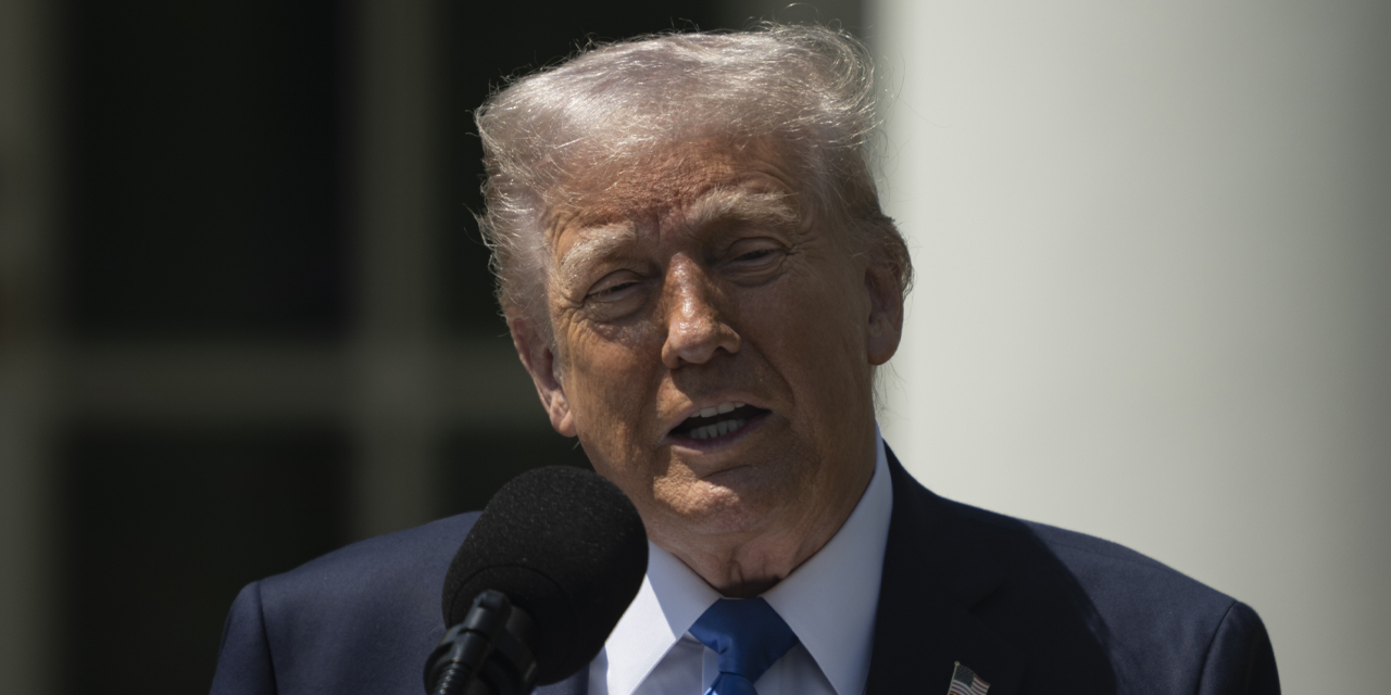 Trump: Ülkemize dini geri getiriyoruz
