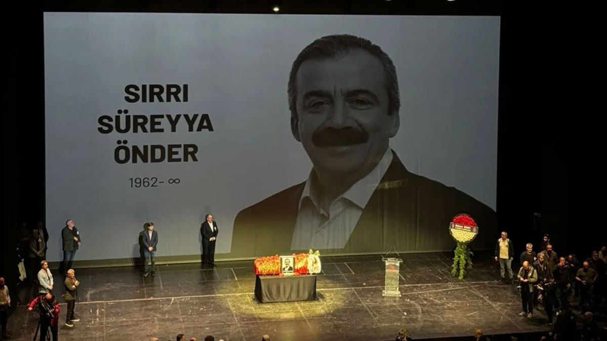 Sırrı Süreyya Önder bugün son yolculuğuna uğurlanıyor
