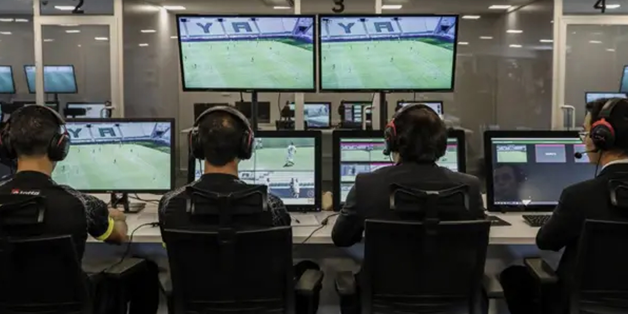 Fenerbahçe - Beşiktaş derbisinin VAR hakemi açıklandı