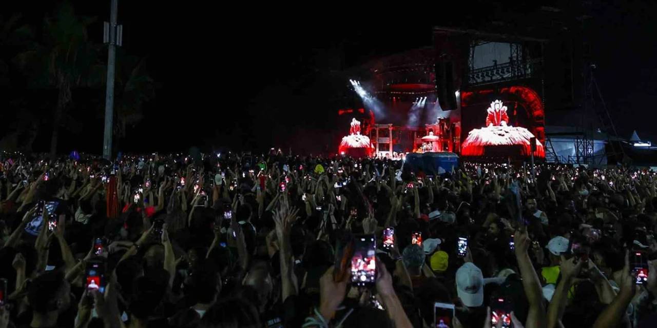 Lady Gaga konserine bombalı saldırı alarmı: 2 gözaltı