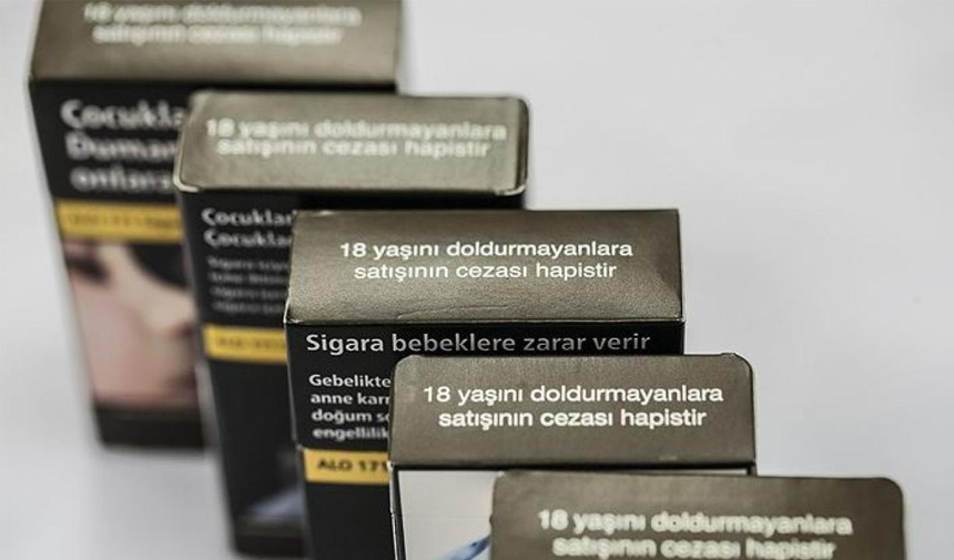 Sigara paketleri değişiyor