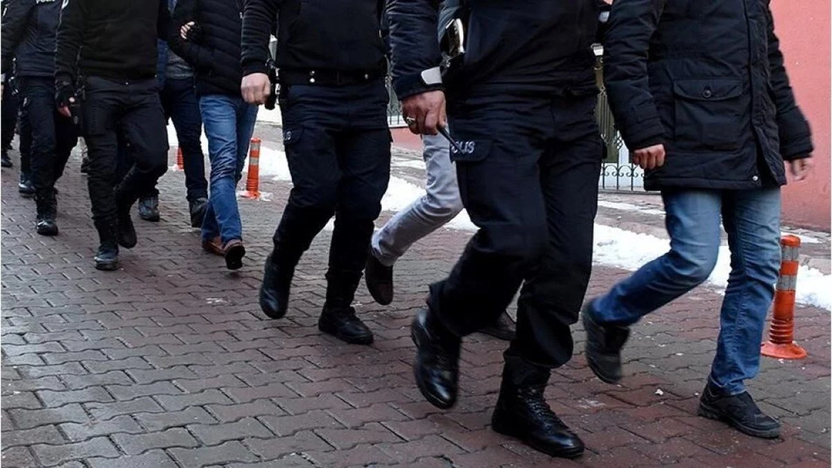 7 ilde IŞİD operasyonu: Çok sayıda gözaltı var