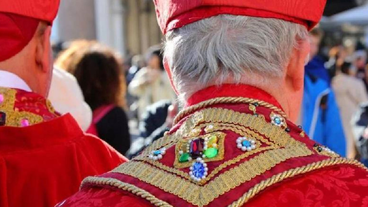 Vatikan’da tarihi seçim: Yeni Papa için Konklav başladı