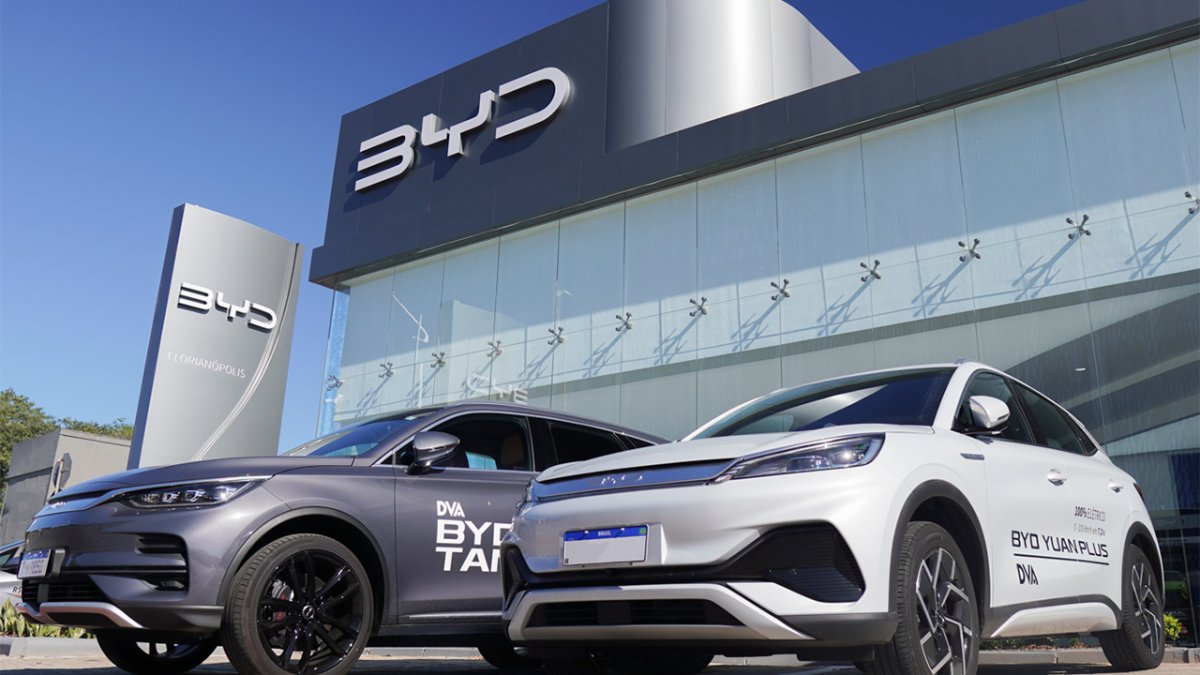 BYD'nin Türkiye planı değişti: Hem hibrit hem elektrikli üretecek!