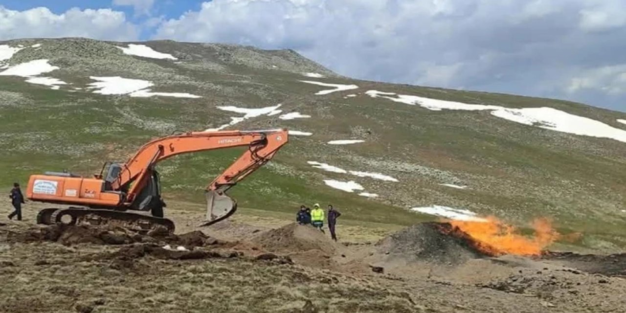 Sivas'ta doğal gaz boru hattında yangın