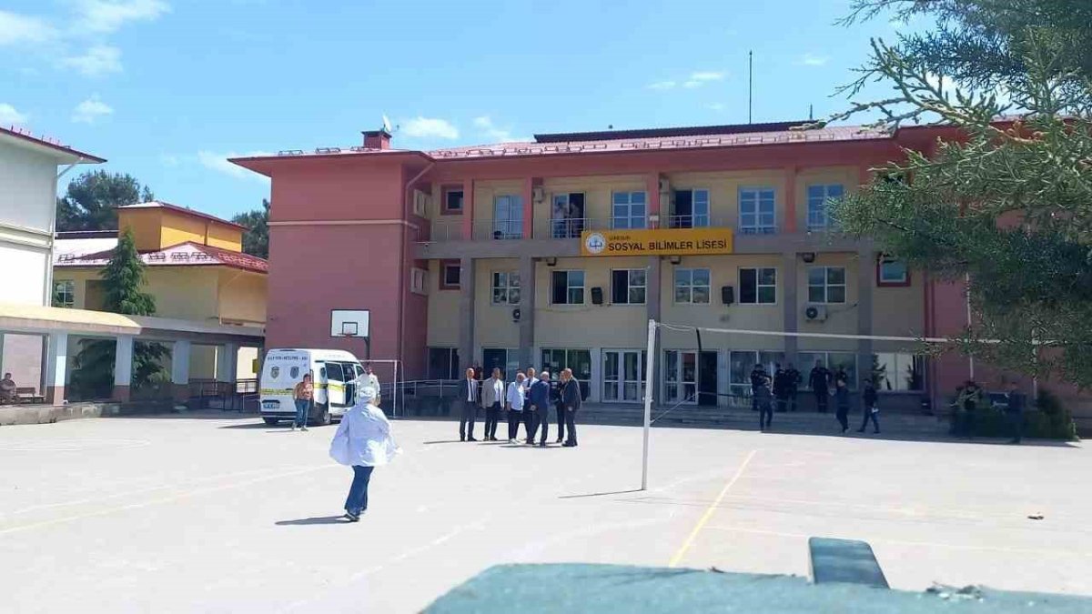 Giresun'da lisede cinayet: 2 kadın öldürdü