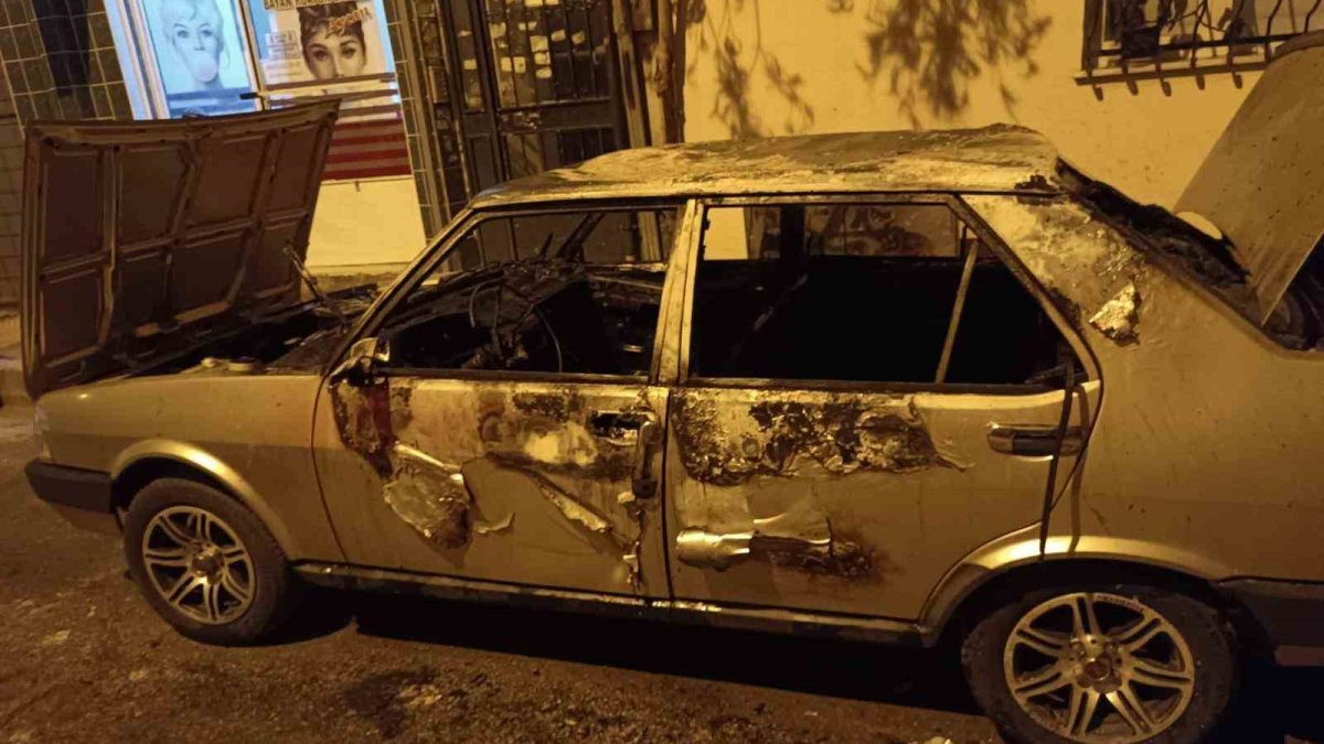 Manisa’da 13 araca zarar veren şüpheli hastaneye yatırıldı