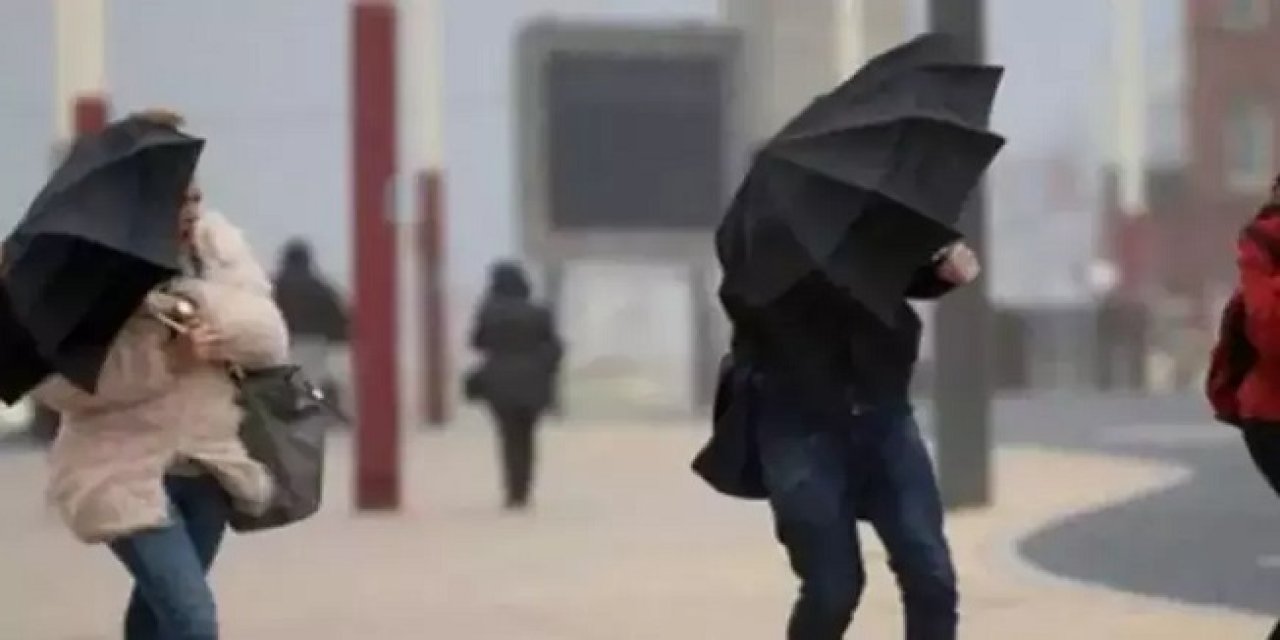 Eskişehir'de kuvvetli rüzgar uyarısı: Çatı uçmalarına dikkat