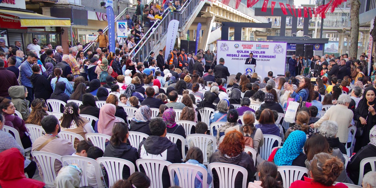 Avcılar'da Anneler Günü etkinliği