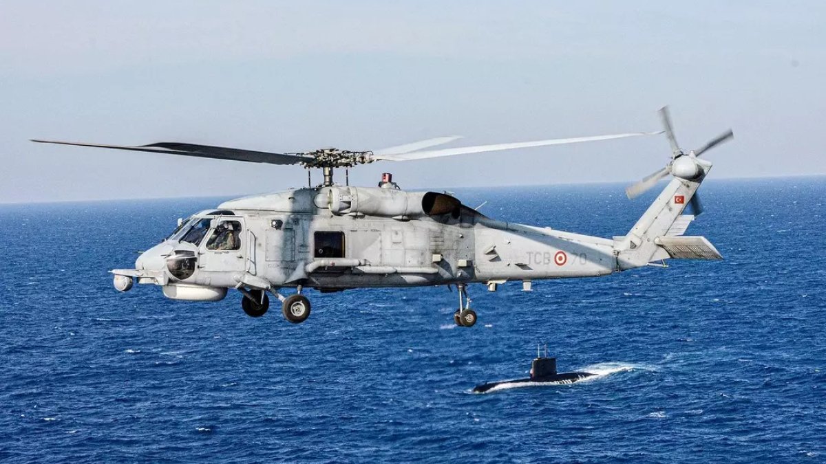 MSB duyurdu: Askeri helikopter acil iniş yaptı