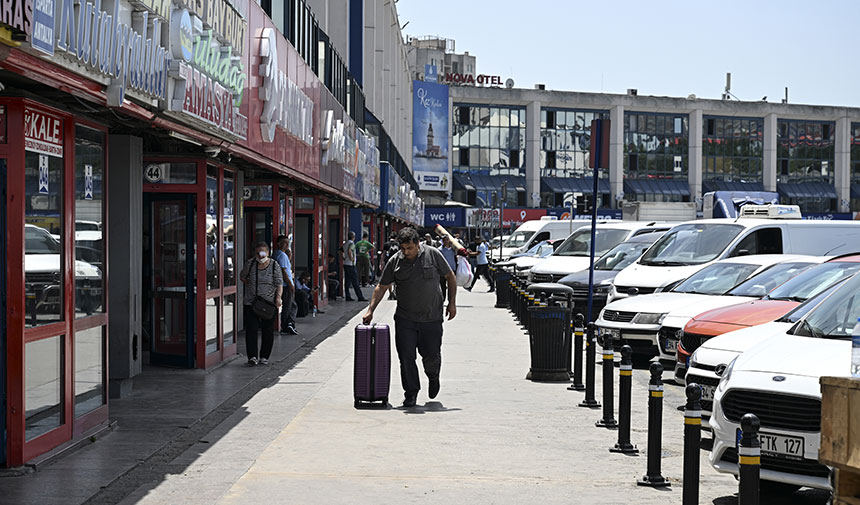 Kurban Bayramı öncesi otobüs biletleri tükendi: Ek seferler konuldu