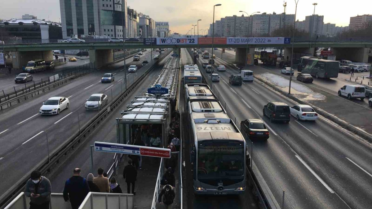 İstanbul'dan sonra o şehre de metrobüs geliyor: Çalışmalar başladı