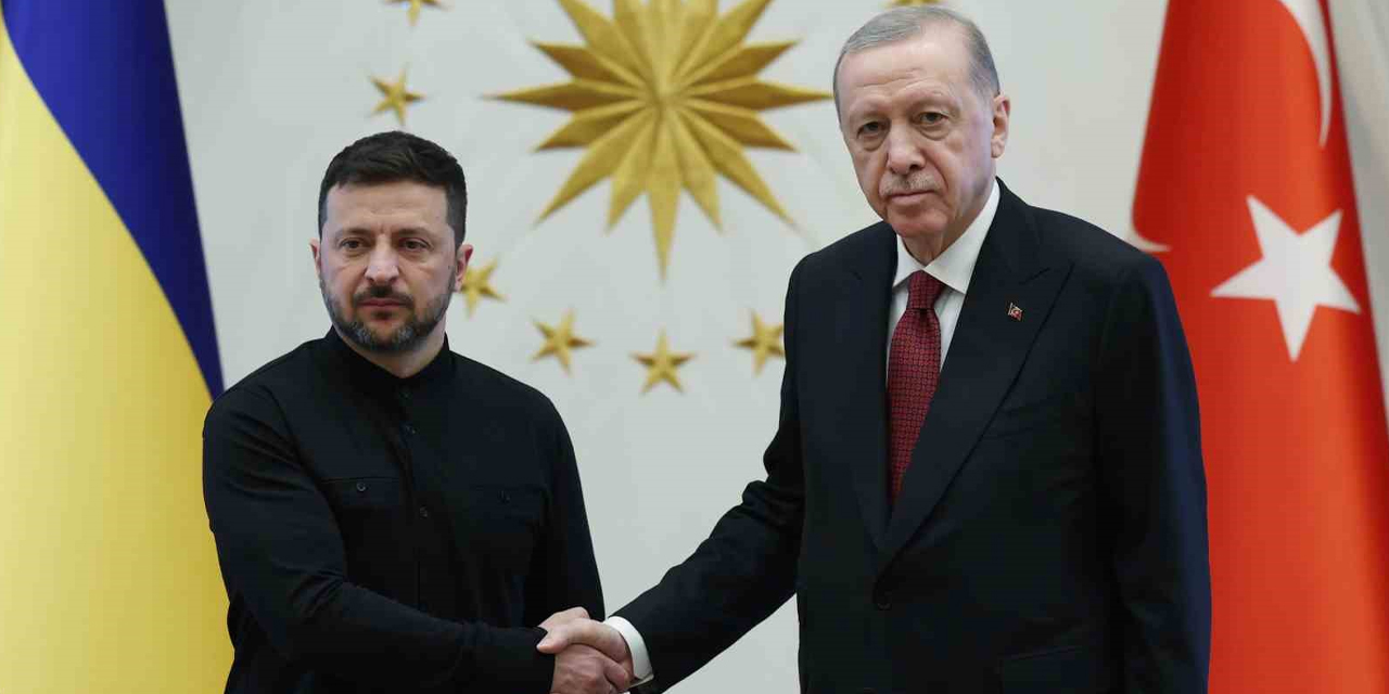 Zelenskiy Türkiye'den ayrıldı: "Rusya barış için ciddi değil"