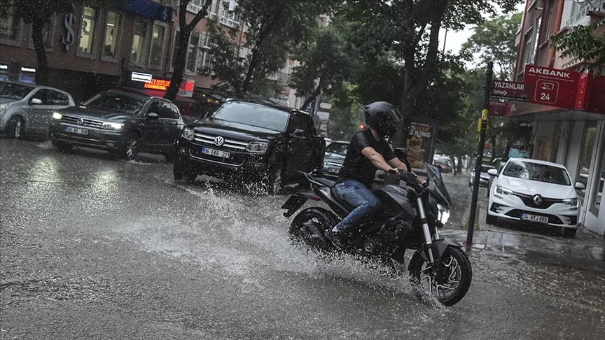 Niğde, Sivas, Erzurum, Gümüşhane, Bayburt... Meteoroloji 9 ili uyardı