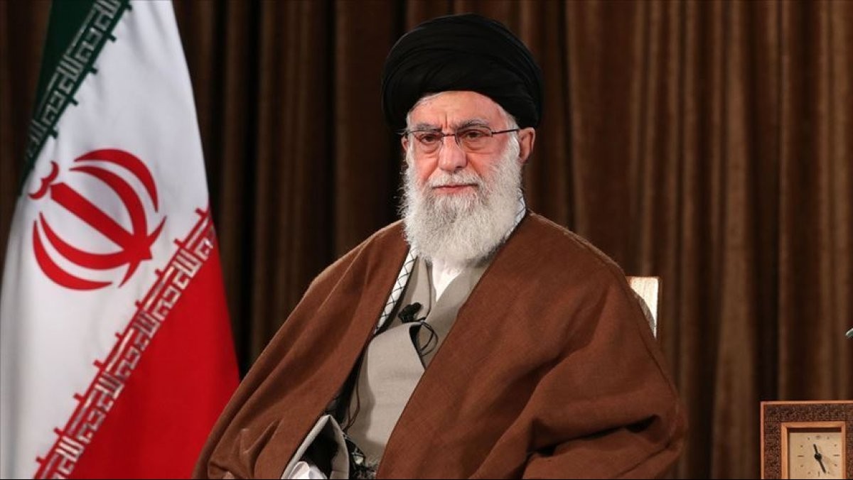 Hamaney’den Trump’a sert sözler: Barış istediğini söylerken yalan söyledi
