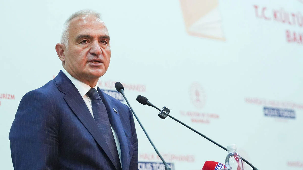 Bakan Ersoy yanıtladı: Bayram tatili 9 gün olacak mı?