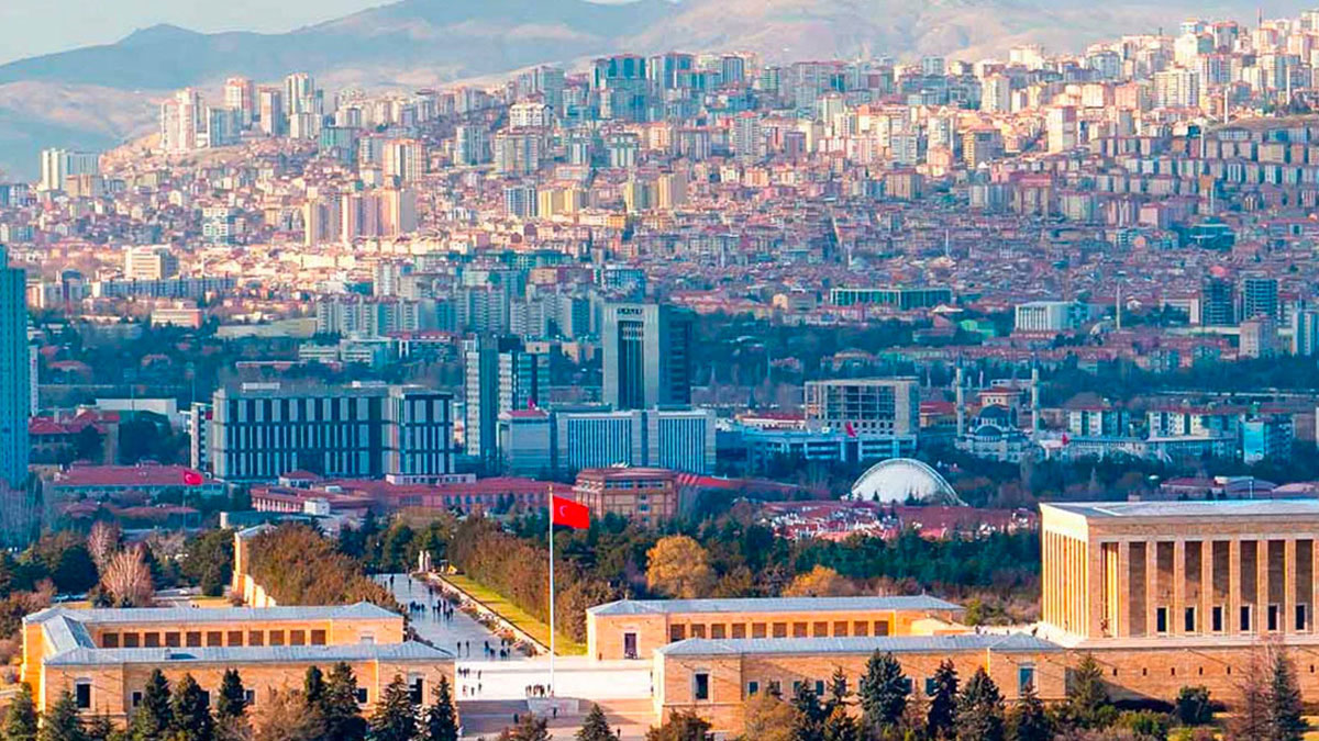 Ankara'da trafiğe kapatılacak yollar açıklandı