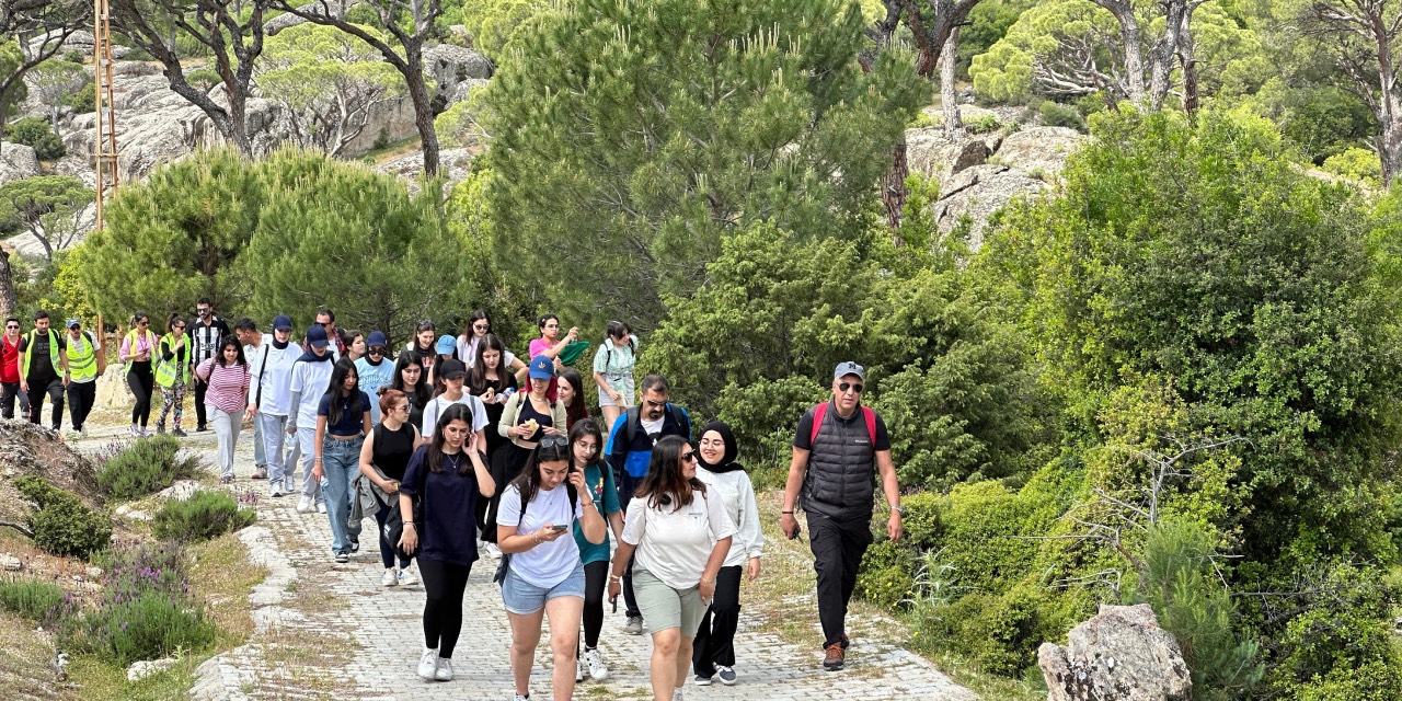 Başkan Çerçioğlu’ndan Aydınlı gençlere ’19 Mayıs’ hediyesi