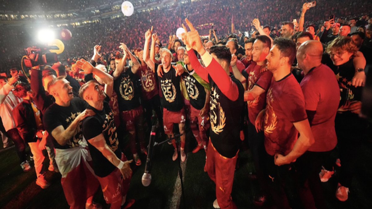 Galatasaray'ın 5 yıldızlı ürünleri satışa çıktı: 48 saatte dev ciro