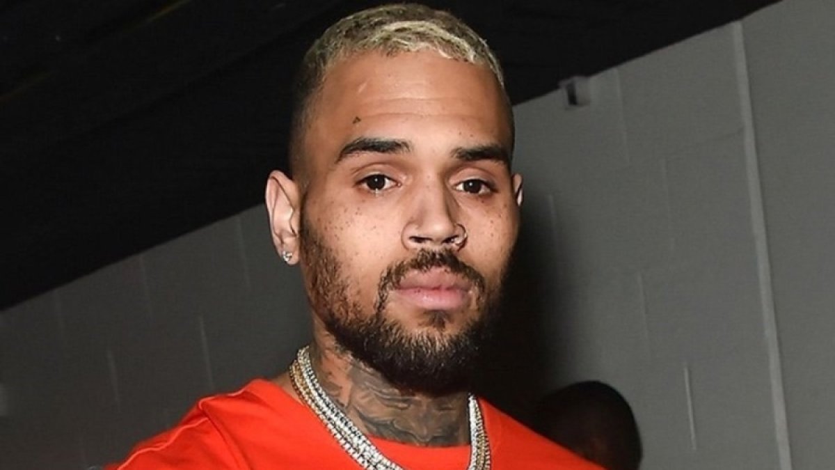 Şarkıcıya yönelik şiddet suçlaması turnesini engellemedi! Chris Brown serbest bırakıldı