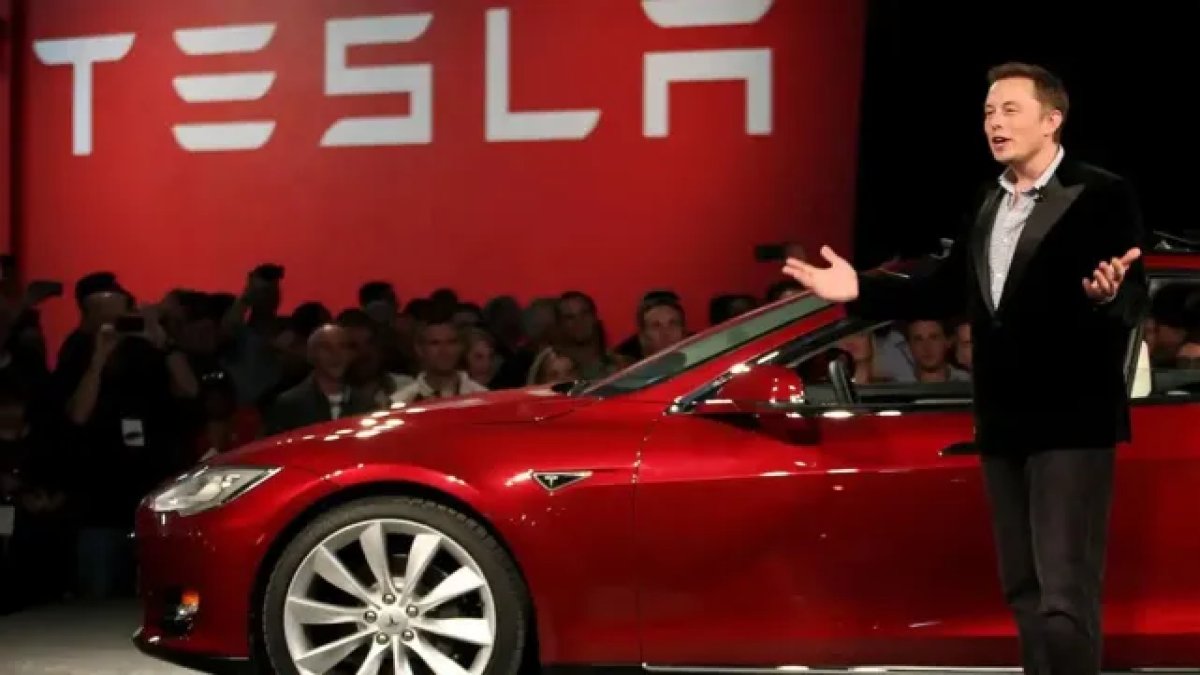 Tesla Model Y yeniden satışta! İşte Türkiye fiyatları