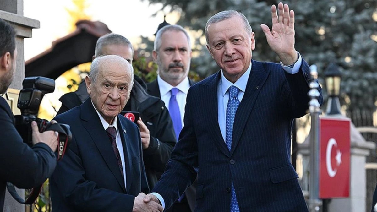 Bahçeli'den 'tekrar aday olma derdim yok' diyen Erdoğan'a: Yolundan caymaya hakkın yok