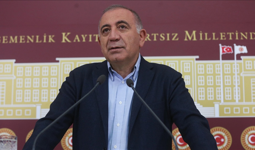 CHP'li Tekin'den yetkililere maymun çiçeği uyarısı: Gereken önlemler alındı mı?