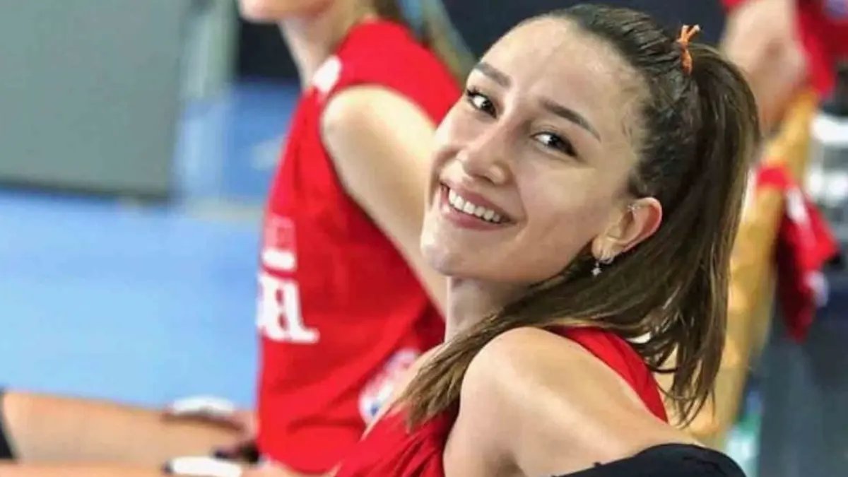 Eczacıbaşı Hande Baladın'ın ayrıldığını duyurdu