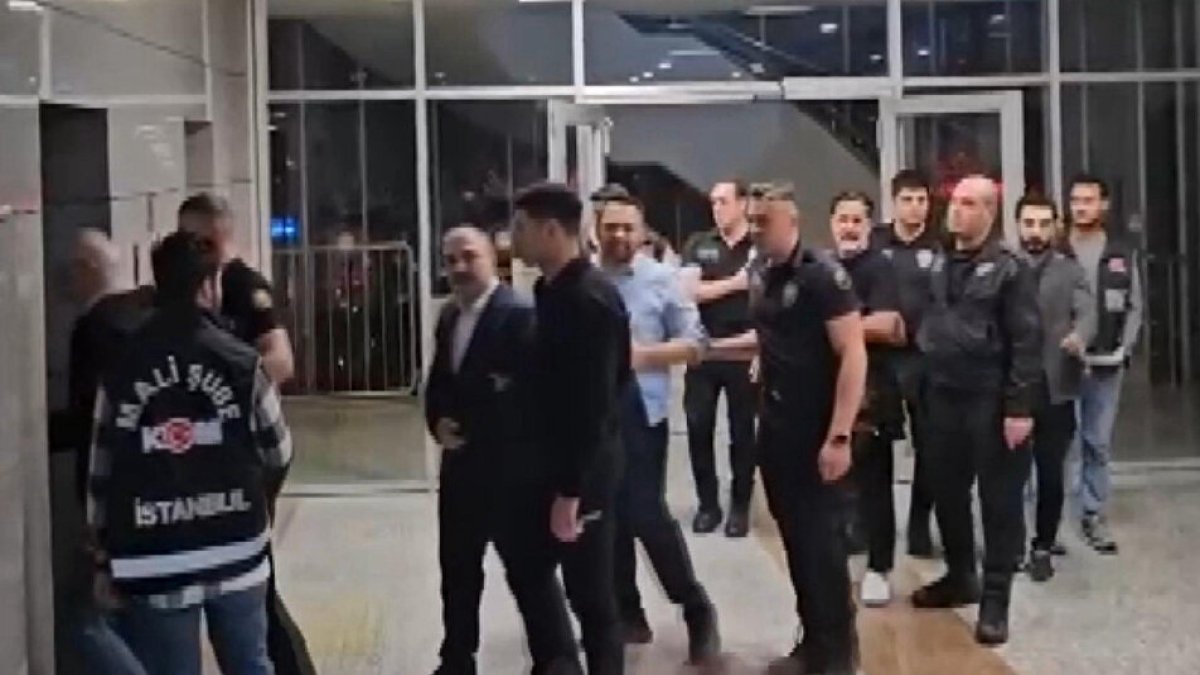 İBB'ye 4. dalga operasyon: 25 tutuklama!