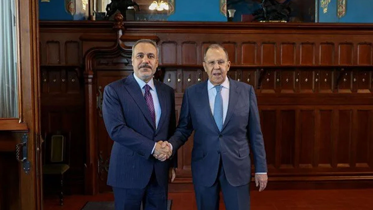Bakan Fidan, Moskova'da Rusya Dışişleri Bakanı Lavrov ile görüştü