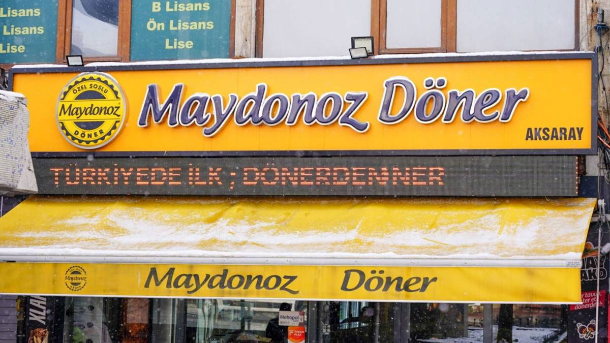 Maydanoz Döner’e 'FETÖ' operasyonu: 24 kişi gözaltına alındı