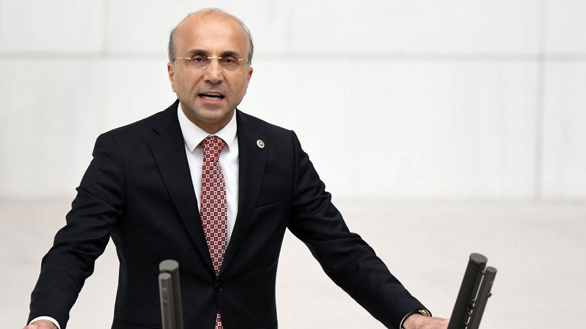 CHP'li Aşkın Genç'ten Sağlık Bakanlığı'na 'halk sağlığı' tepkisi