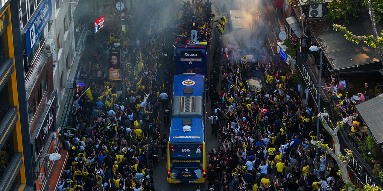 Fenerbahçe'den Galatasaray’a göndermeli şampiyonluk kutlaması