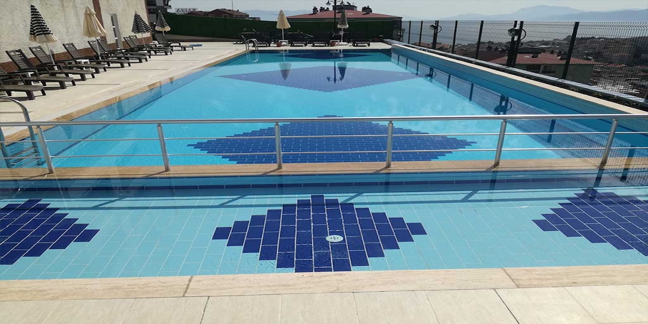 Haşema ile havuza girmesi engellenmişti: Site yöneticisine hapis cezası verildi