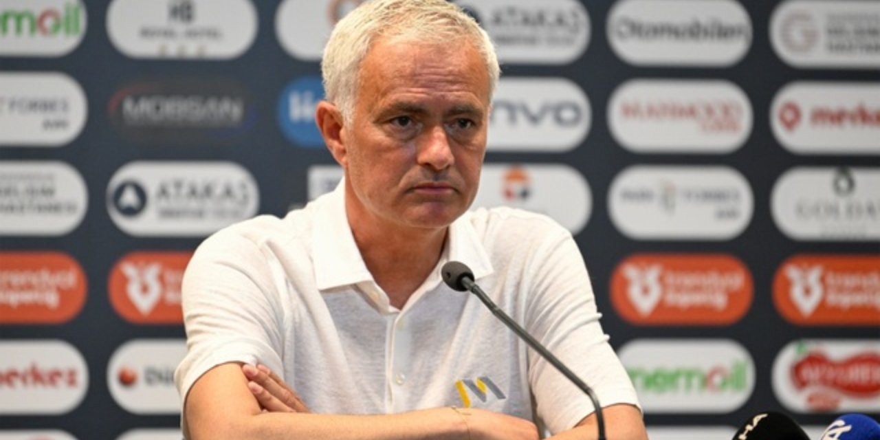 Jose Mourinho takımdan ayrılacakları açıkladı: 3 kişi gidecek
