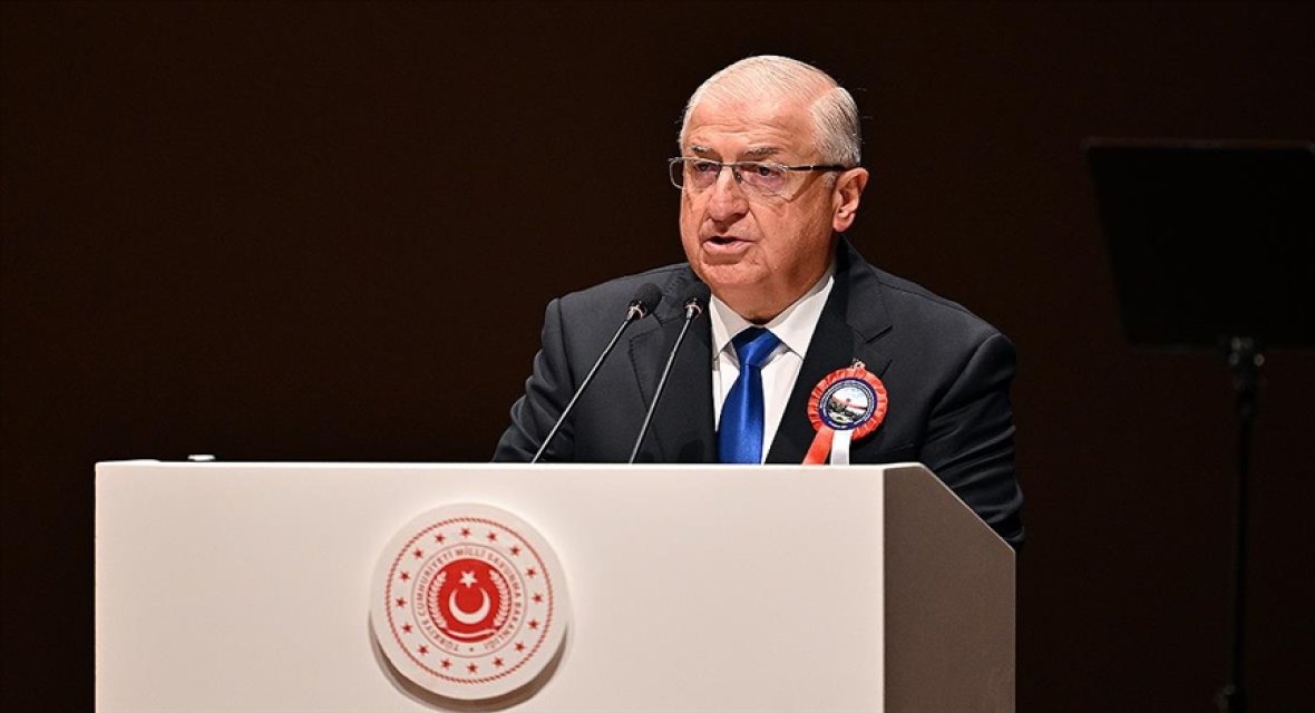Savunma Bakanı Güler: Türkiye, Suriye ordusuna destek veriyor; çekilme planı yok