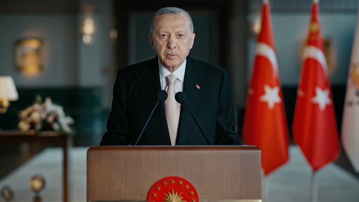 Cumhurbaşkanı Erdoğan'dan bayramda teşkilata mesaj