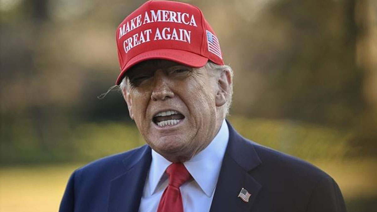 Trump'ın, 12 ülkenin vatandaşlarının ABD'ye seyahatini yasaklamasına ilişkin kararı yürürlüğe girdi
