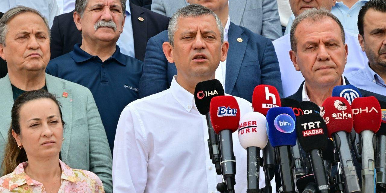 Özel, Ferdi Zeyrek'in vefatına ilişkin açıklamada bulundu: Cenaze programı belli oldu