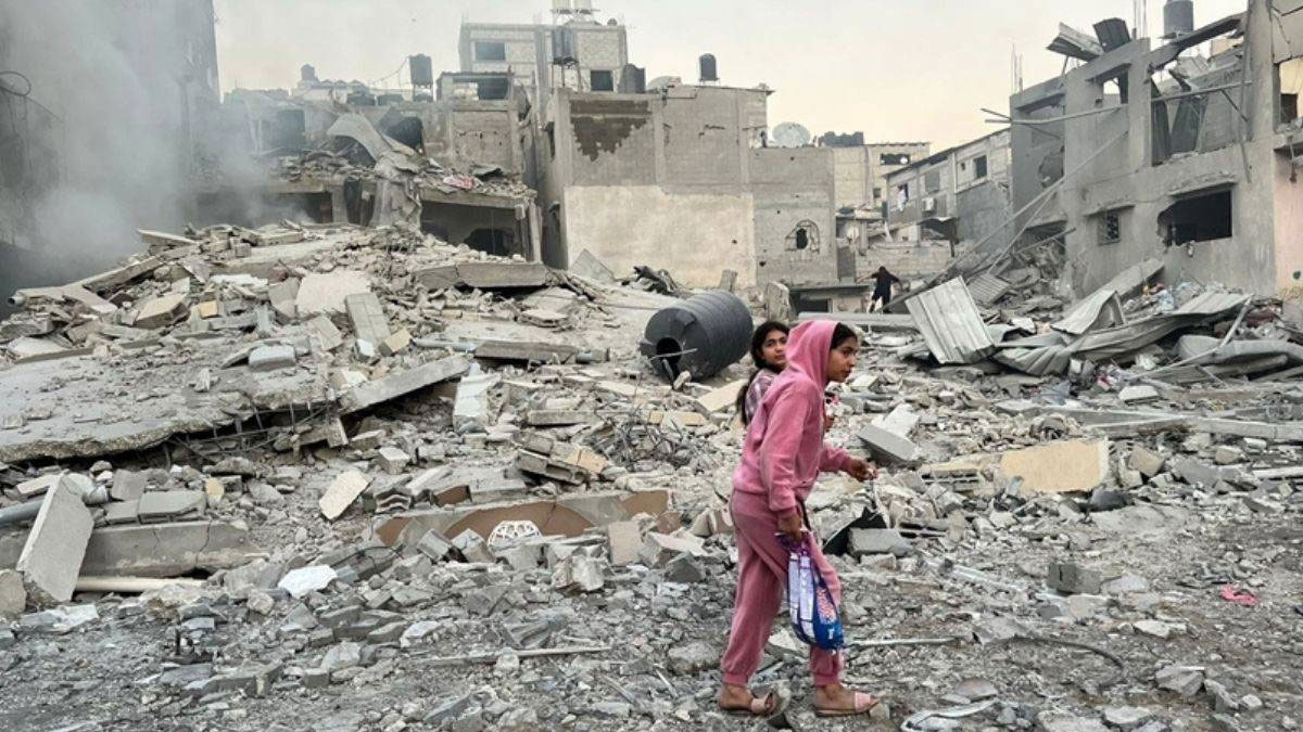 Gazze’de can kaybı 54 bin 981’e yükseldi