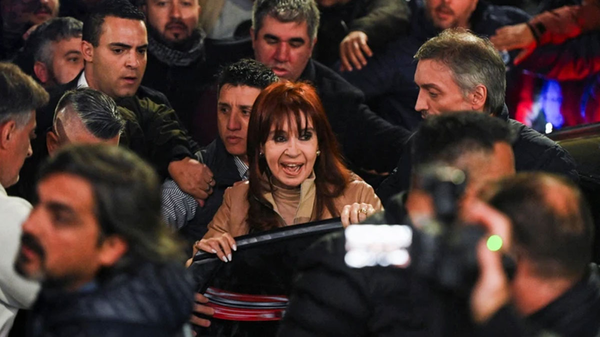Eski devlet başkanının hapis cezası onandı