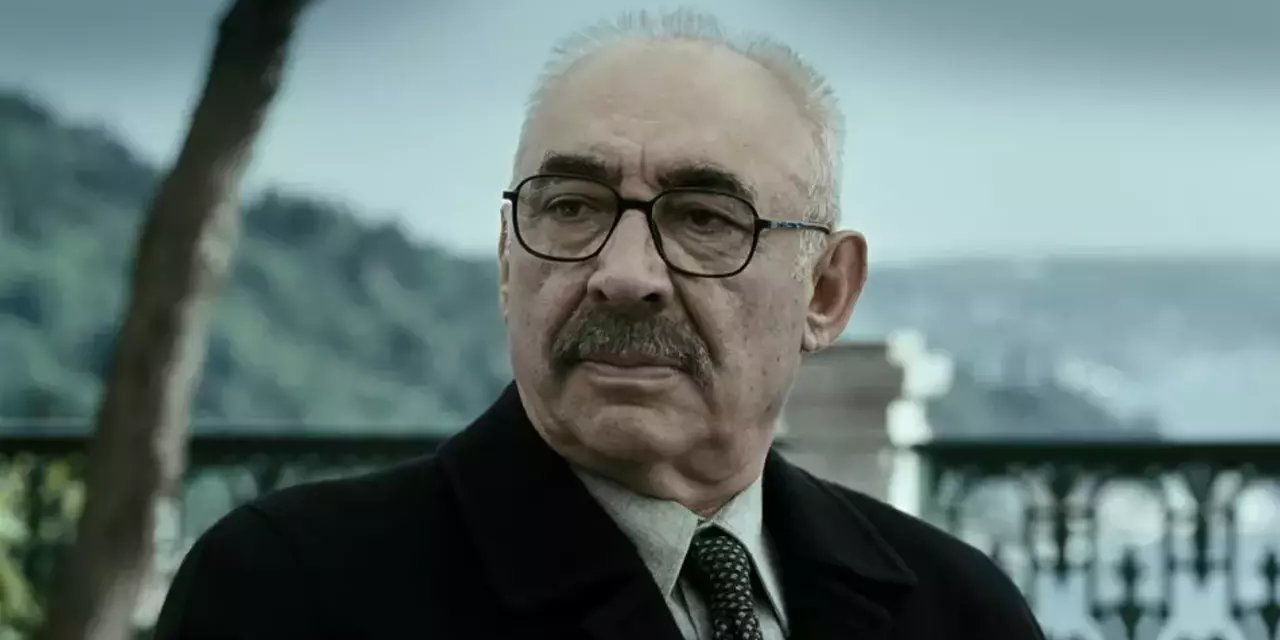 Şener Şen'den hayranlarını üzen haber