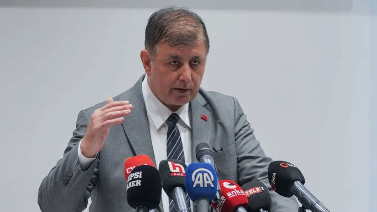Cemil Tugay'dan 'sendika' tehditi : 1030 işçinin işten çıkarılacak olmasından sendika sorumludur