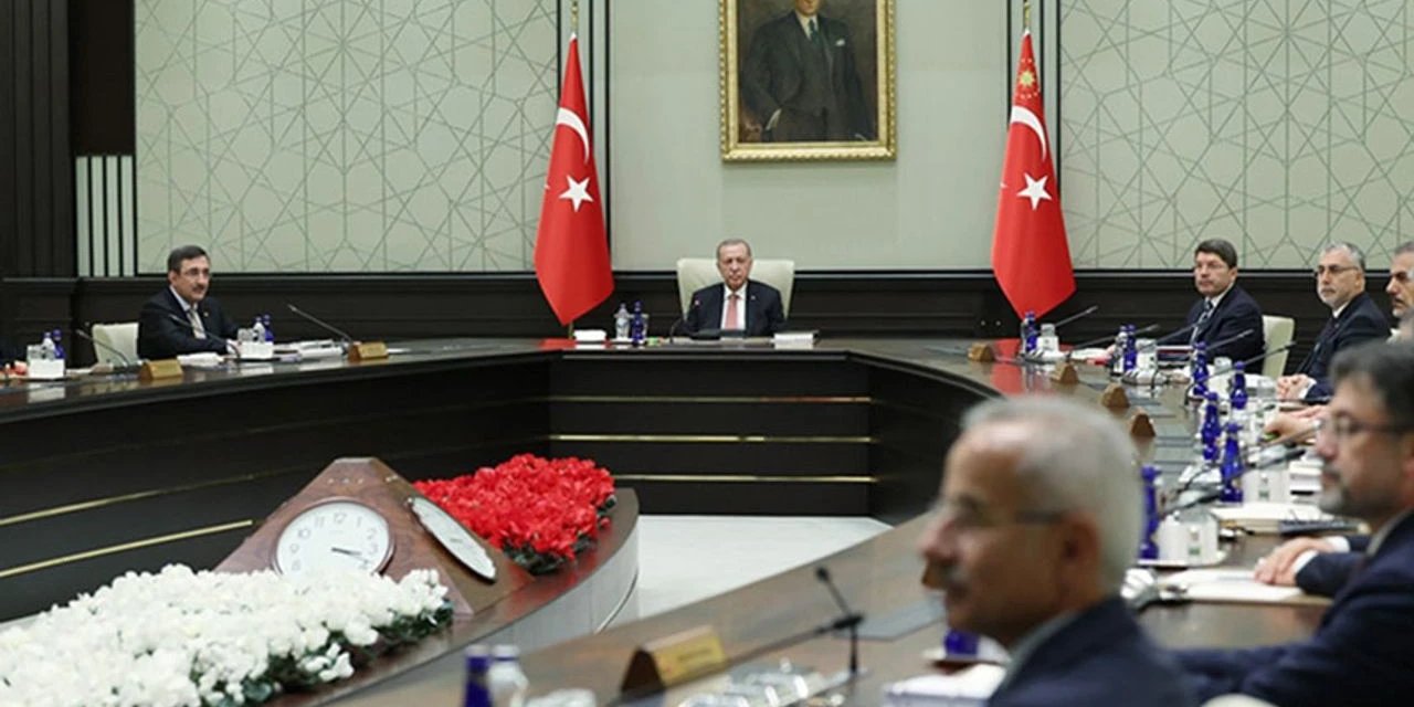 Kabine baştan aşağı değişecek sadece bir isim kalacak iddiası