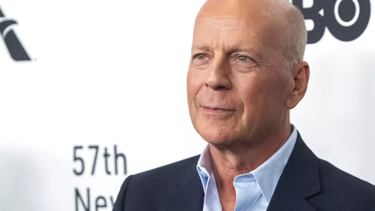 Bruce Willis’in kızı babasının hastalığını anlattı: "Konuşma yeteneğini kaybediyor"