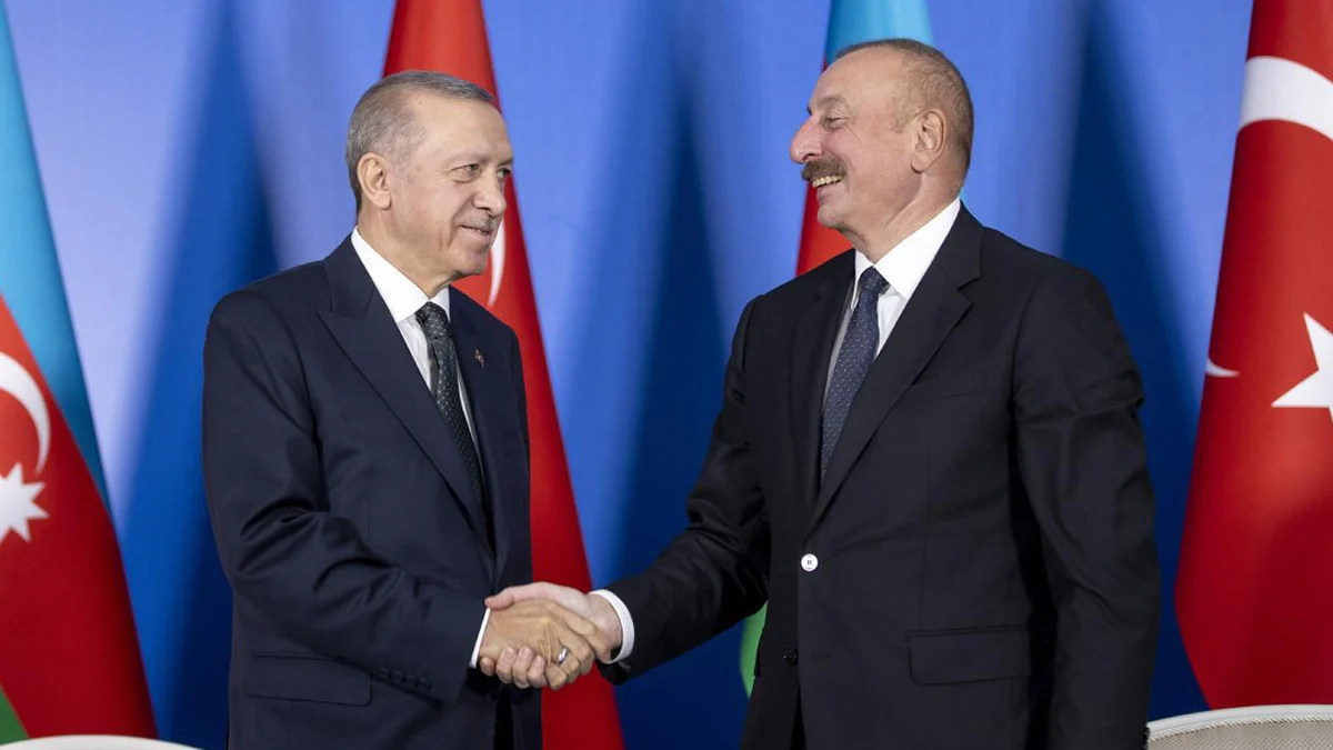 Aliyev yarın Türkiye'ye geliyor